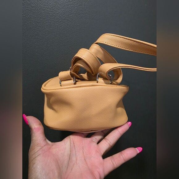 Bath & Body Works GINGERBREAD GIRL Mini Backpack NWOT Christmas 6x6x3 - Picture 12 of 13